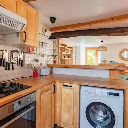 Holiday home De La Tour Pour 10 Personnes A Ganac